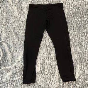 Lorna Jane black 7/8 length tights